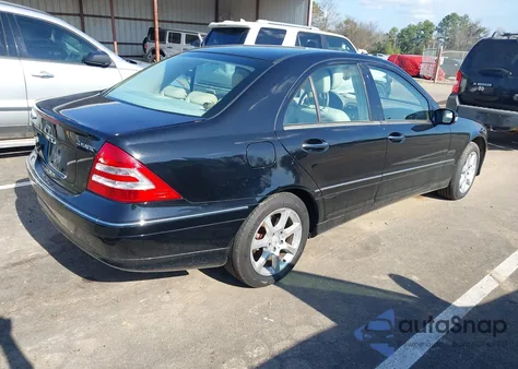 2007 Mercedes-Benz C 280 Luxury 4Matic из США, поврежденный, VIN WDBRF92H97F919465